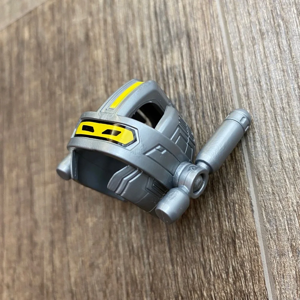 Silver Robot Action Figure Helmet Accessory Yellow Visor Sci-Fi Space Toy Part